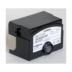 7832743 - Boîtier de...